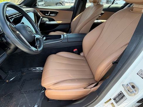 Used 2024 Mercedes-Benz E 350 4MATIC Sedan image 18