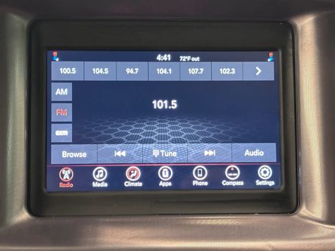 Used 2020 Dodge Charger SXT RWD image 38