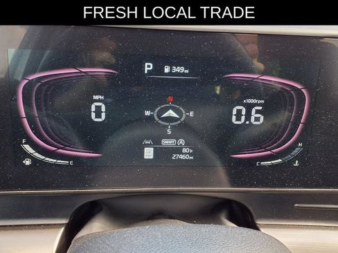 Used 2025 Kia Sportage EX FWD image 14