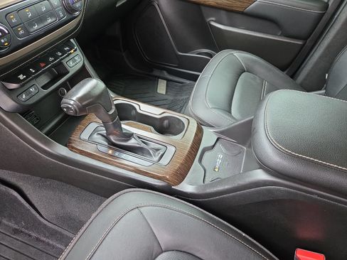 Certified 2019 GMC Canyon Denali AWD/4WD image 10