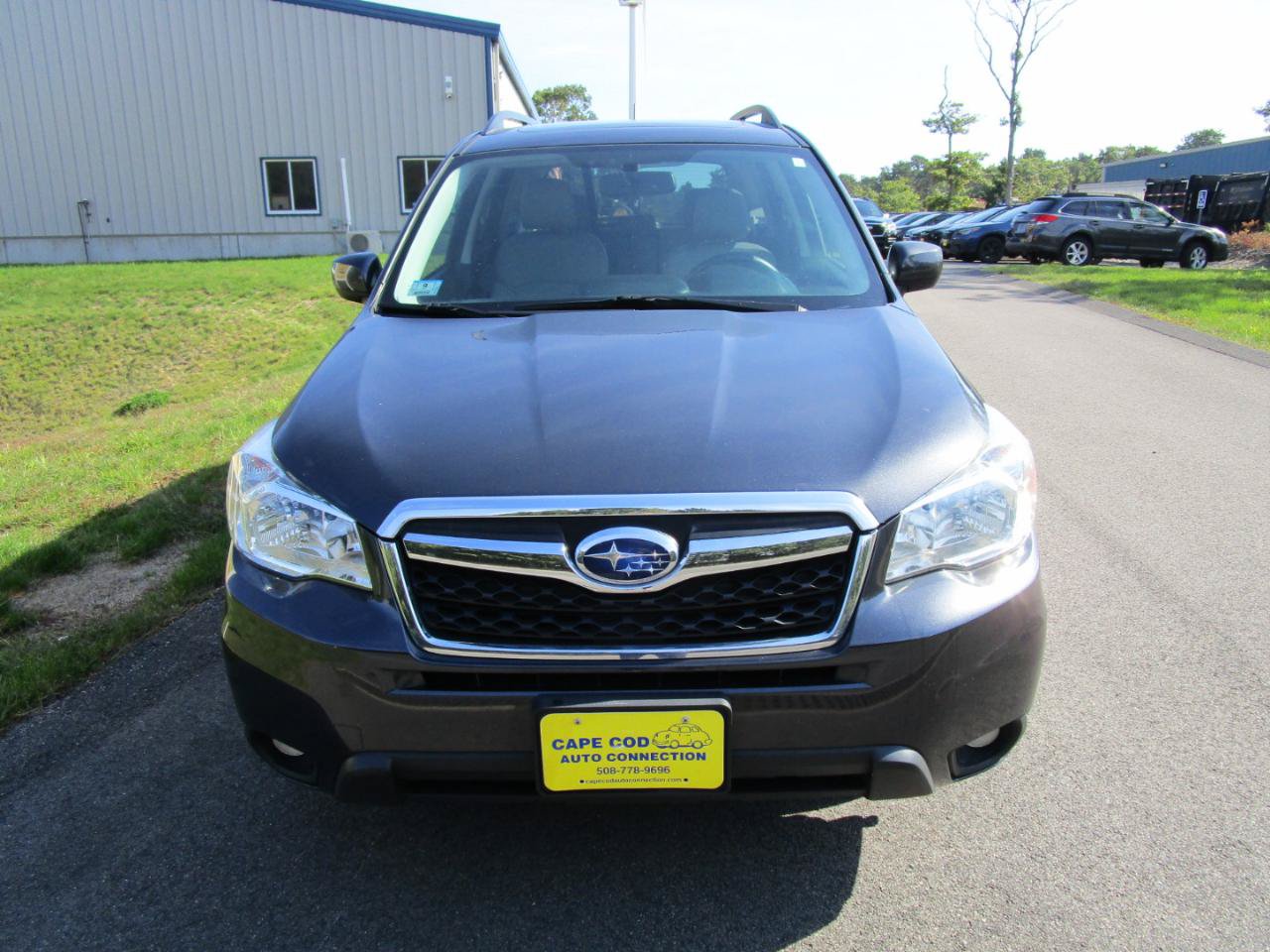 Used 2015 Subaru Forester 2.5i Limited AWD/4WD image 3