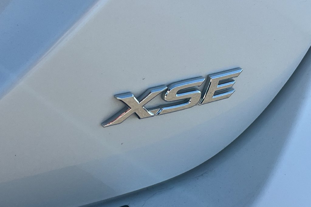 Certified 2021 Toyota Camry XSE FWD image 29
