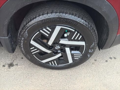 New 2026 Nissan Kicks SV image 9