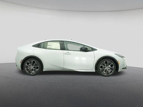 New 2026 Toyota Prius Limited image 27