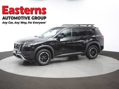Used 2023 Nissan Pathfinder SV AWD/4WD image 61