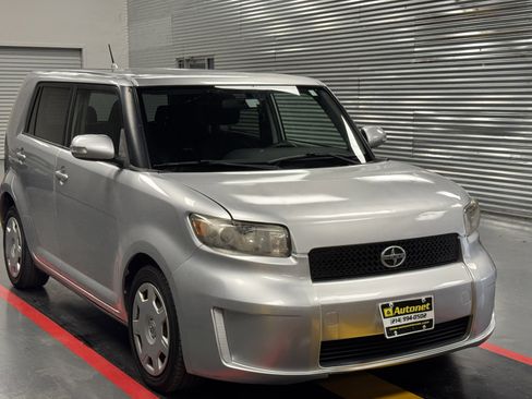 Used 2009 Scion xB image 7