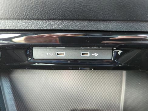 New 2026 Volkswagen GTI SE image 30