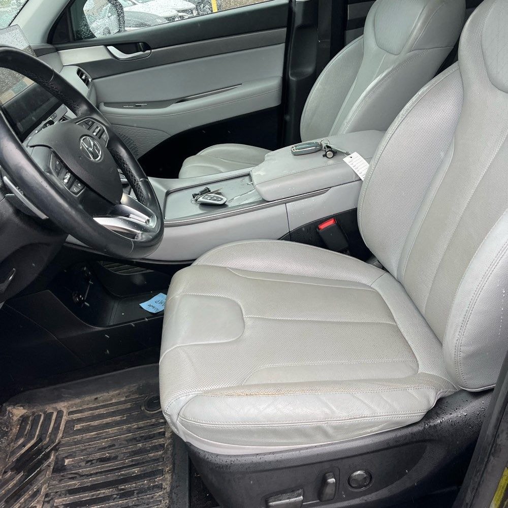 Used 2020 Hyundai Palisade SEL w/ Premium Package AWD/4WD image 5