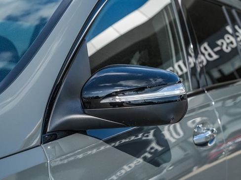 New 2026 Mercedes-Benz GLS 450 4MATIC image 15