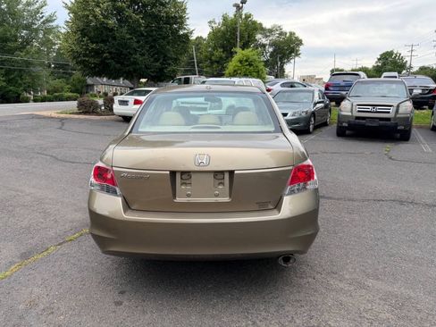 Used 2009 Honda Accord EX-L image 6