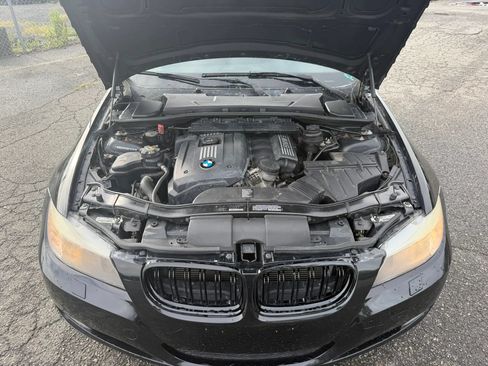 Used 2011 BMW 328i xDrive Sedan AWD/4WD image 24