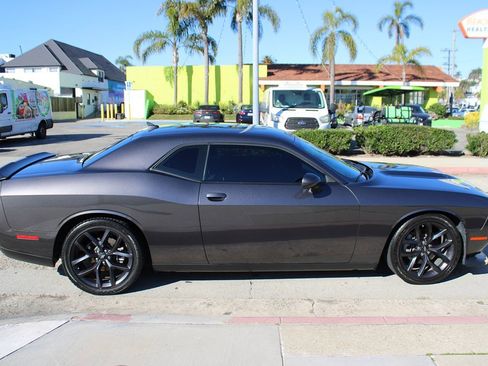 Used 2023 Dodge Challenger GT w/ Plus Package image 7