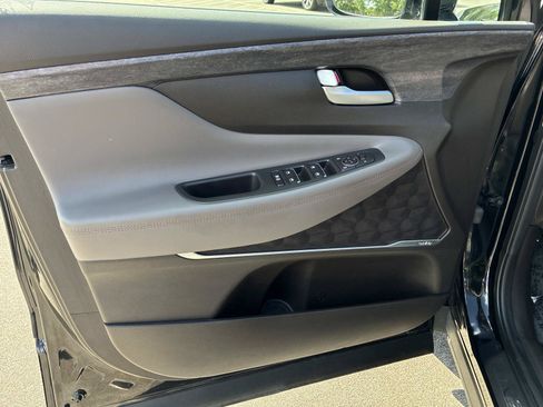 Used 2019 Hyundai Santa Fe Limited AWD/4WD image 22