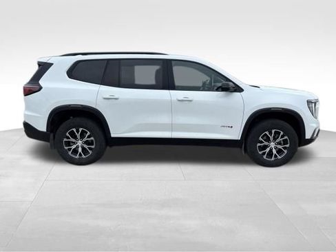 Used 2024 GMC Acadia AT4 w/ Luxury Package AWD/4WD image 6