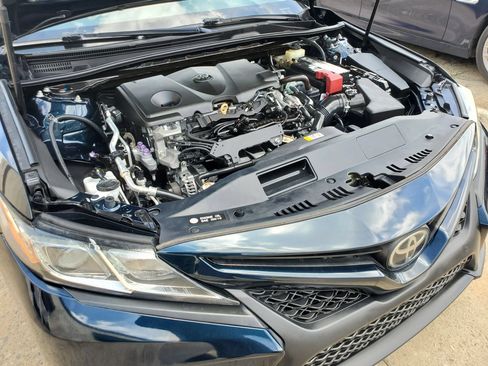 Used 2018 Toyota Camry SE w/ Convenience Package FWD image 44
