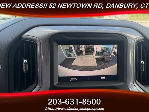 Used 2022 Chevrolet Silverado 1500 W/T w/ WT Value Package AWD/4WD image 23