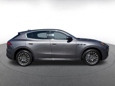 Used 2024 Maserati Grecale GT AWD/4WD image 6