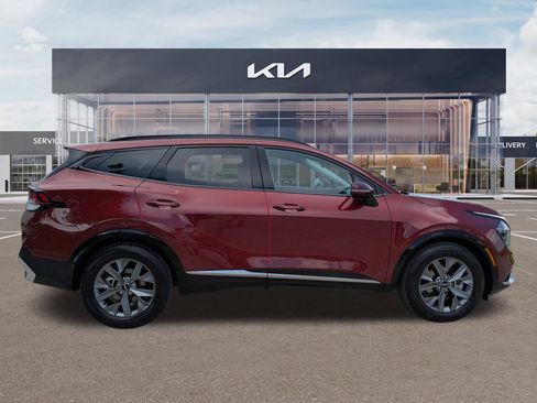Certified 2024 Kia Sportage SX FWD image 3