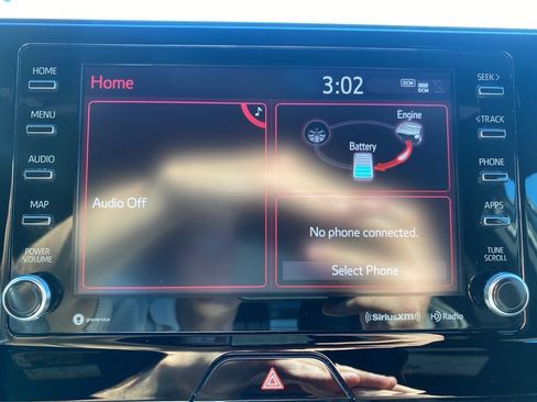 Used 2021 Toyota Venza XLE w/ Softex Package image 16