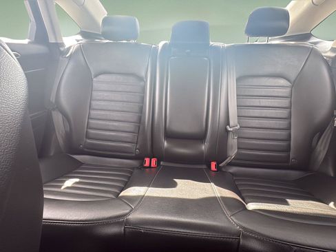Used 2016 Ford Fusion SE w/ Equipment Group 202A FWD image 41