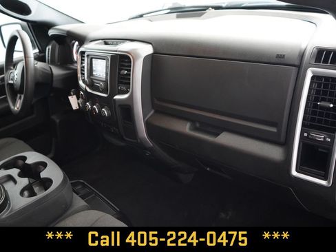 Used 2024 RAM 1500 Warlock RWD image 20