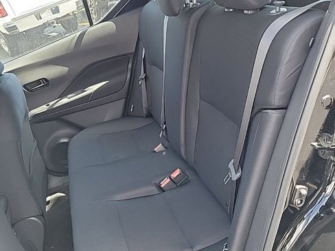 New 2025 Nissan Kicks Play S image 23