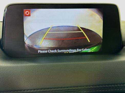 Used 2020 MAZDA CX-5 Touring FWD image 19
