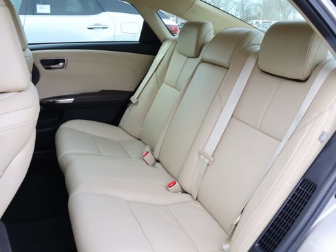 Used 2018 Toyota Avalon XLE Premium image 35