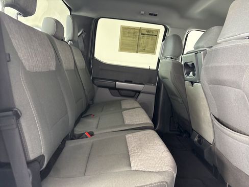 Used 2025 Ford F250 XLT image 21