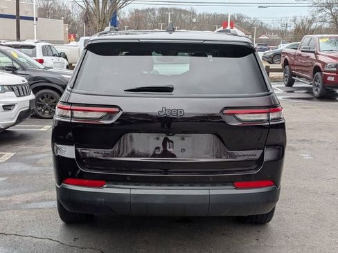 Certified 2023 Jeep Grand Cherokee L Limited w/ Black Appearance Package image 4
