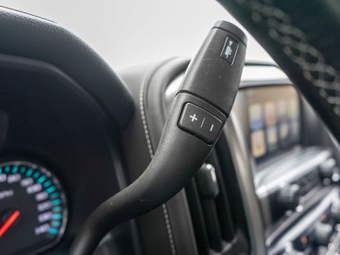 Used 2018 Chevrolet Silverado 1500 LTZ w/ Sport Package image 26