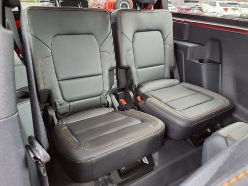 Certified 2024 Ford Bronco Badlands image 10