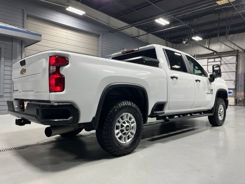 Used 2024 Chevrolet Silverado 2500 W/T AWD/4WD image 7