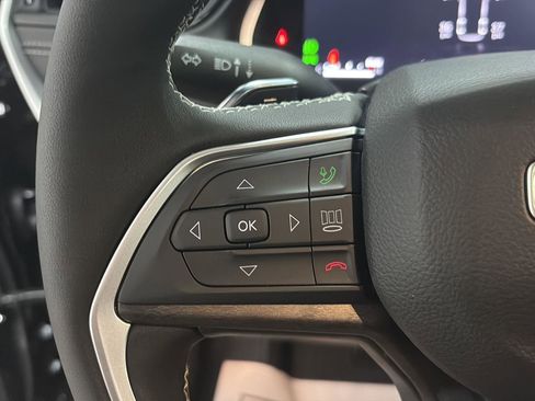 New 2026 Jeep Grand Cherokee L Limited w/ Luxury Tech Group II image 9