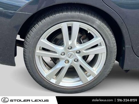 Used 2017 Nissan Altima 3.5 SL FWD image 10