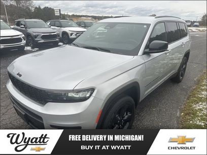 Used 2022 Jeep Grand Cherokee L Laredo