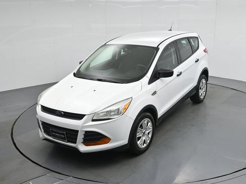Used 2014 Ford Escape S FWD image 33