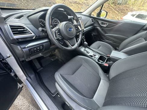 Certified 2023 Subaru Forester Premium image 16