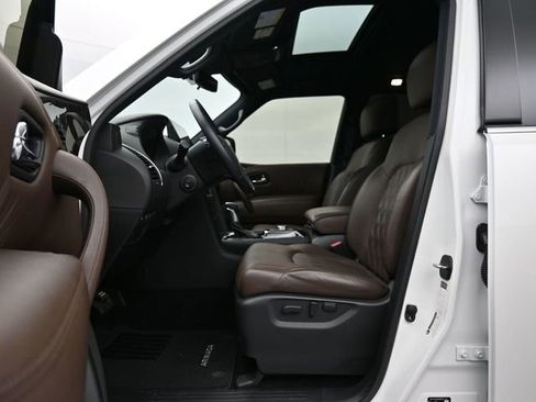Used 2023 Nissan Armada Platinum w/ Captain's Chairs Package image 45