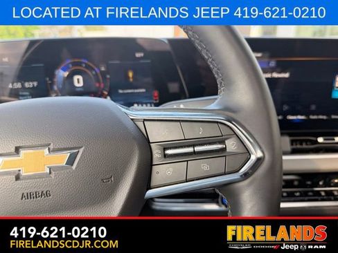 Used 2025 Chevrolet Equinox LT w/ Convenience Package II FWD image 21