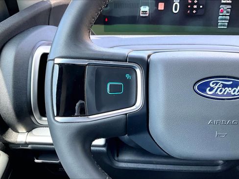 Certified 2025 Ford Expedition Active RWD image 24