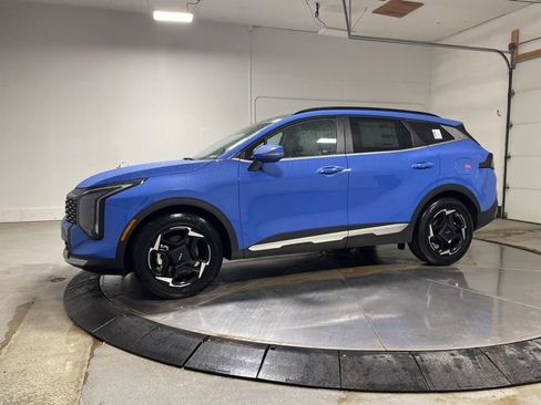 New 2026 Kia Sportage EX w/ EX Panorama Roof Package image 4