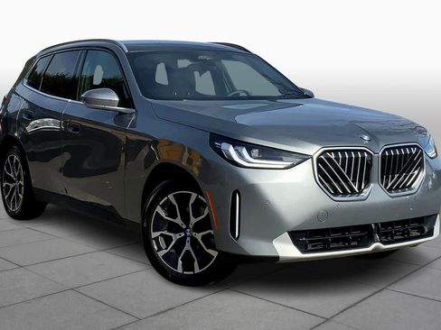 Certified 2025 BMW X3 xDrive30i image 3