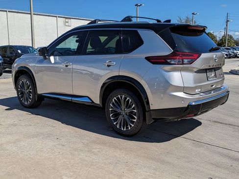 New 2026 Nissan Rogue Platinum w/ Platinum Premium Package image 8