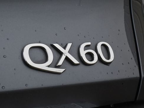Certified 2023 INFINITI QX60 Sensory w/ Vision Package AWD/4WD image 19
