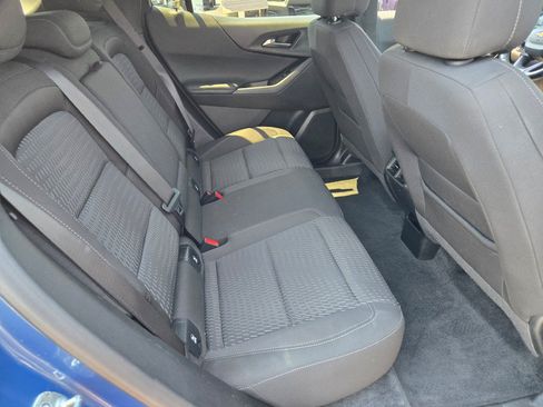 Used 2025 Chevrolet Equinox LT FWD image 9