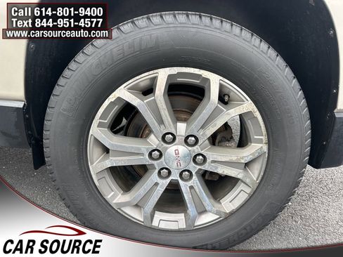 Used 2016 GMC Acadia SLT w/ Open Road Package image 28