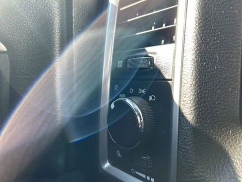 Used 2024 RAM 1500 Classic Warlock RWD image 15