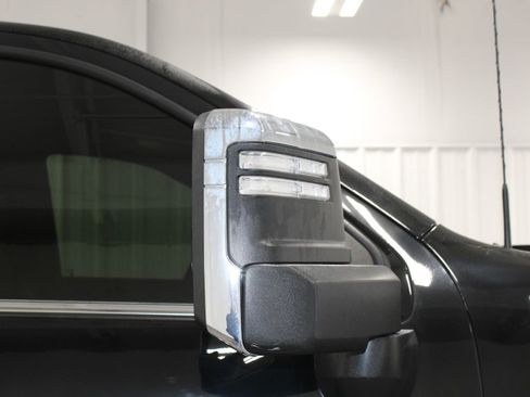 Used 2024 Chevrolet Silverado 2500 High Country AWD/4WD image 11
