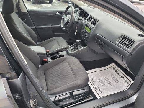 Used 2015 Volkswagen Jetta S w/ Welcome Package image 10